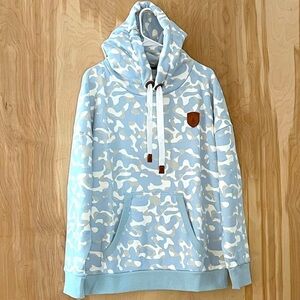 EUC Wanakome Sky Blue Camo Billie Hoodie